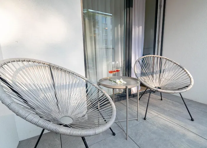 Lukier Muse- Katowice Centrum - Mikolowska - Free Garage - Self Check-In