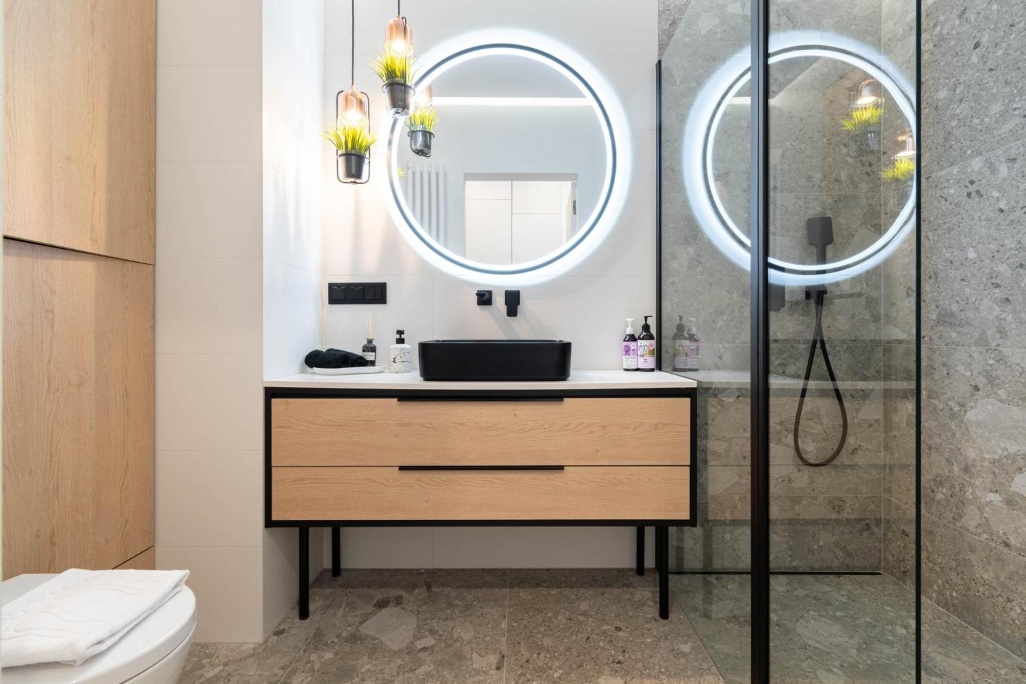Lukier Muse- Centrum - Mikolowska - Free Garage - Self Check-in Apartment Katowice